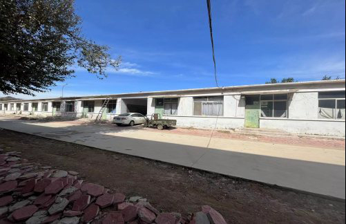 阜蒙县八家子小学教学楼后平房安全性鉴定